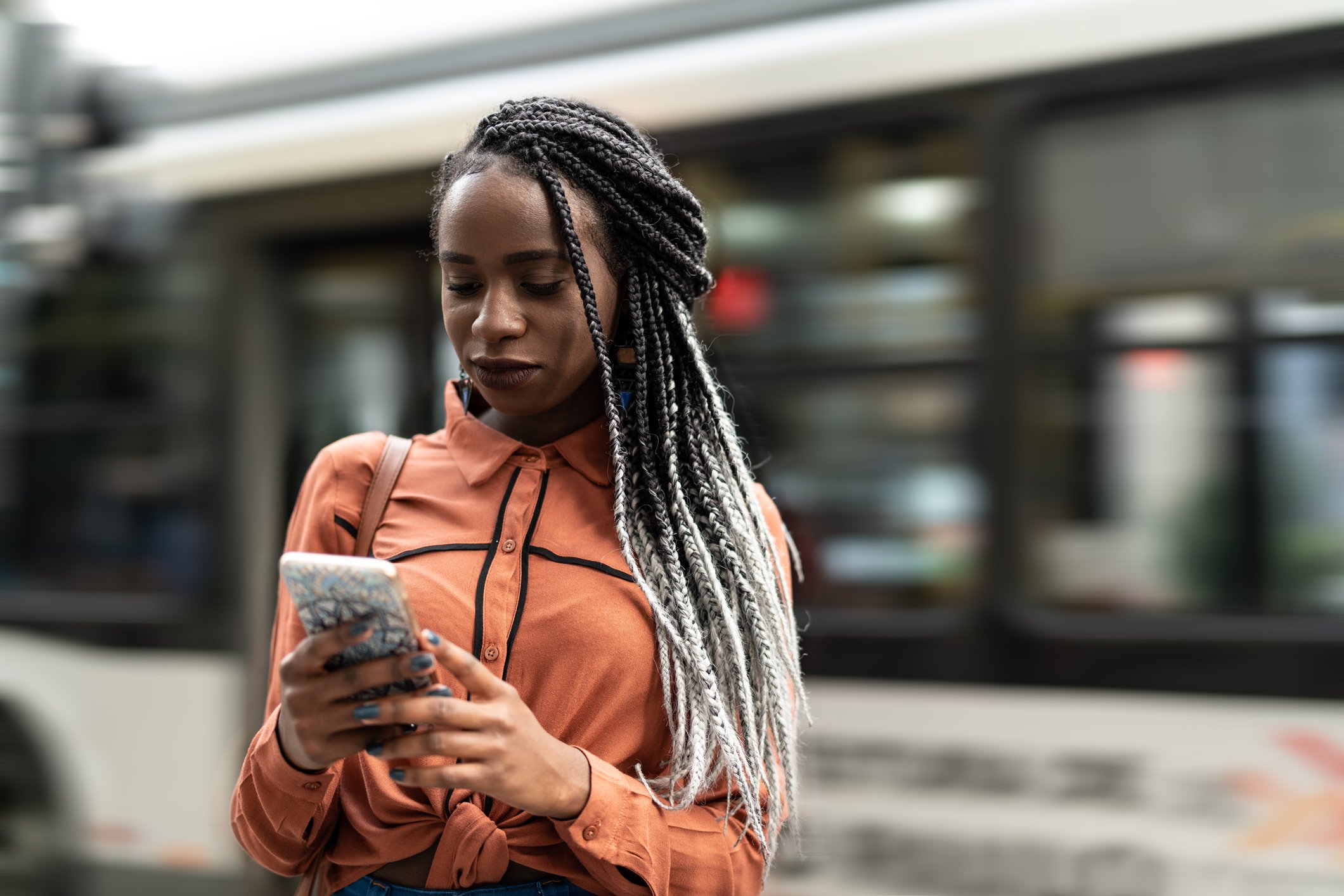 WomanLookingAtPhone